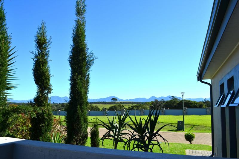 3 Bedroom Property for Sale in Le Grand Golf Estate Western Cape
